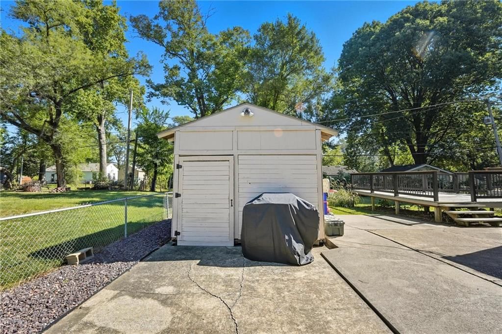 6823 Barton Drive — photo 30