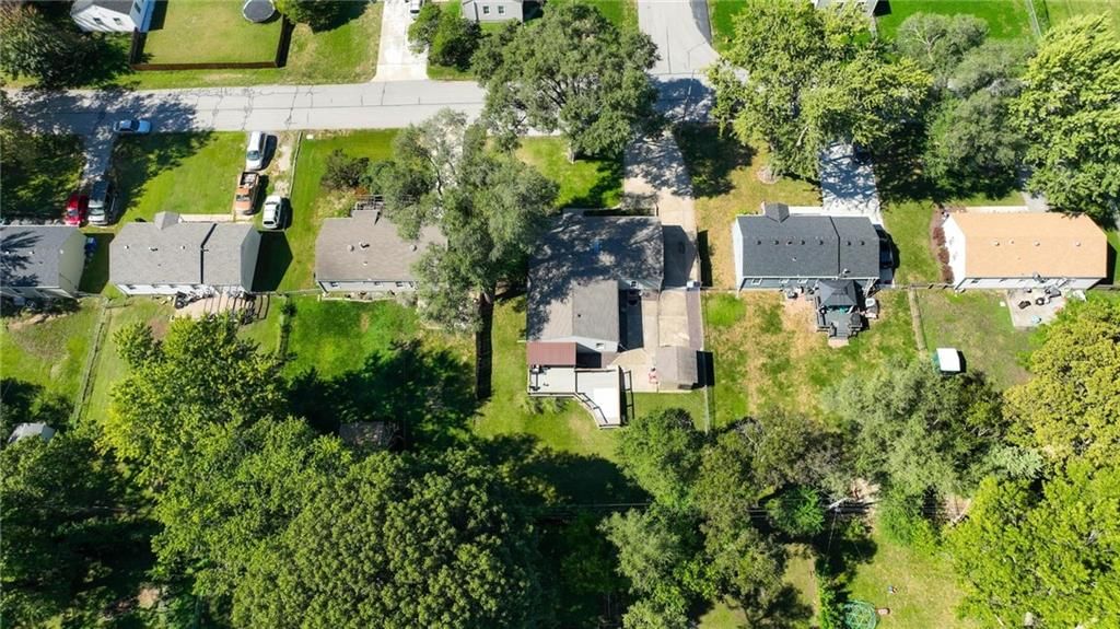 6823 Barton Drive — photo 40