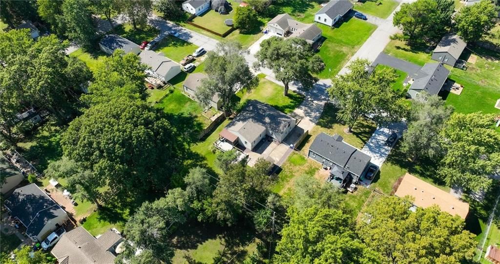 6823 Barton Drive — photo 41