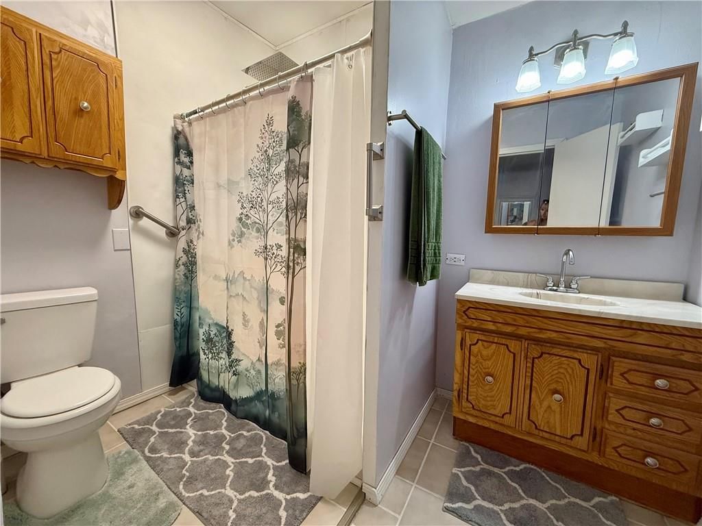 305 S Elm Street — photo 10