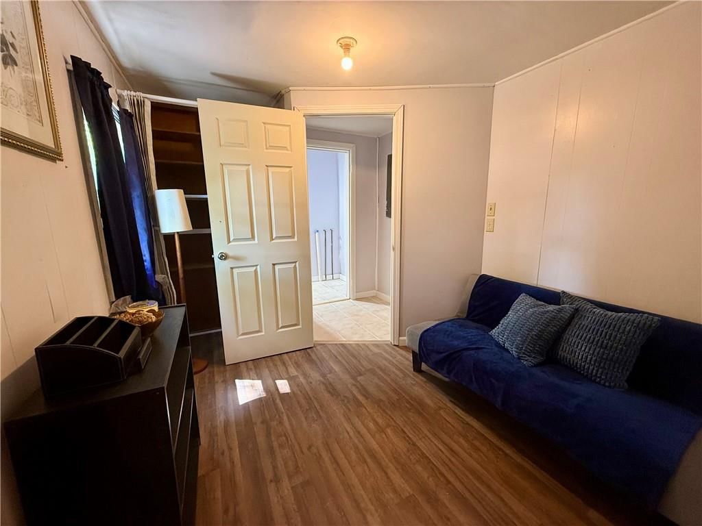 305 S Elm Street — photo 12