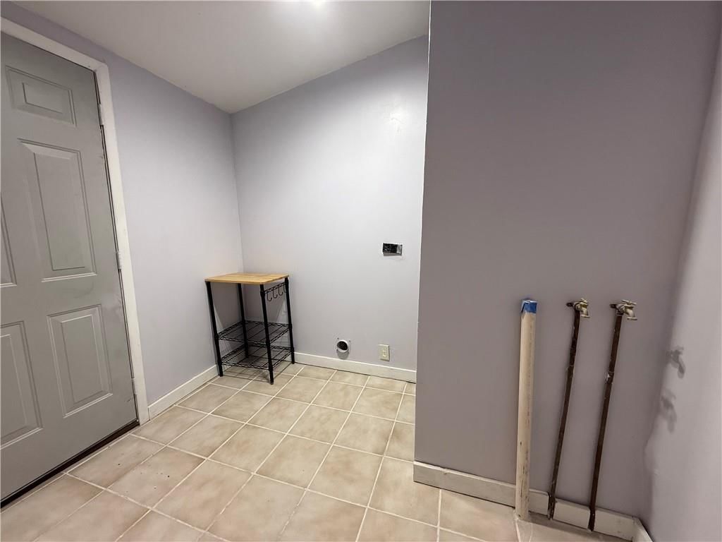 305 S Elm Street — photo 14