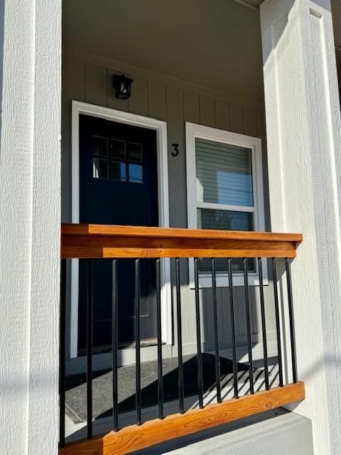 102 E 3rd Street — photo 21