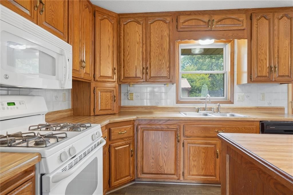 303 W Dauxville Drive — photo 13