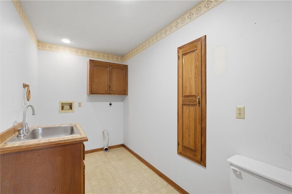 303 W Dauxville Drive — photo 15