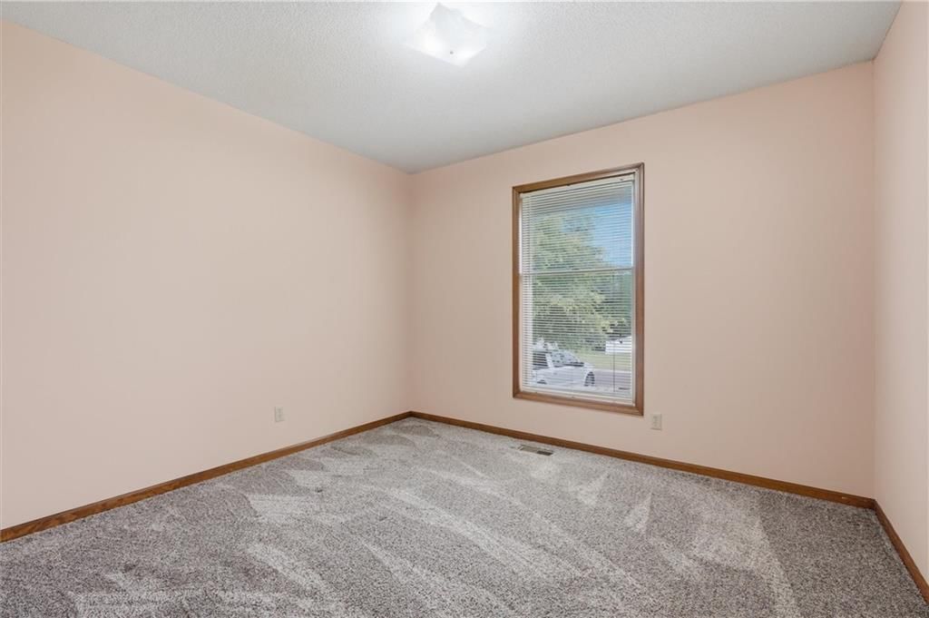 303 W Dauxville Drive — photo 21