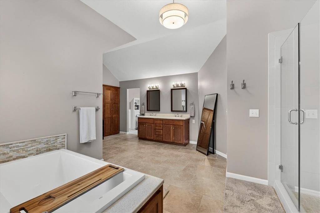 14006 Ash Street — photo 32