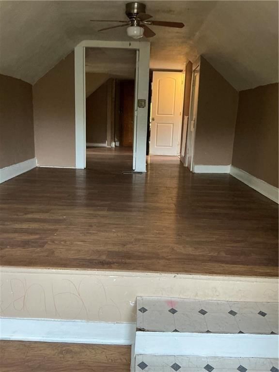 522 Kensington Avenue — photo 23