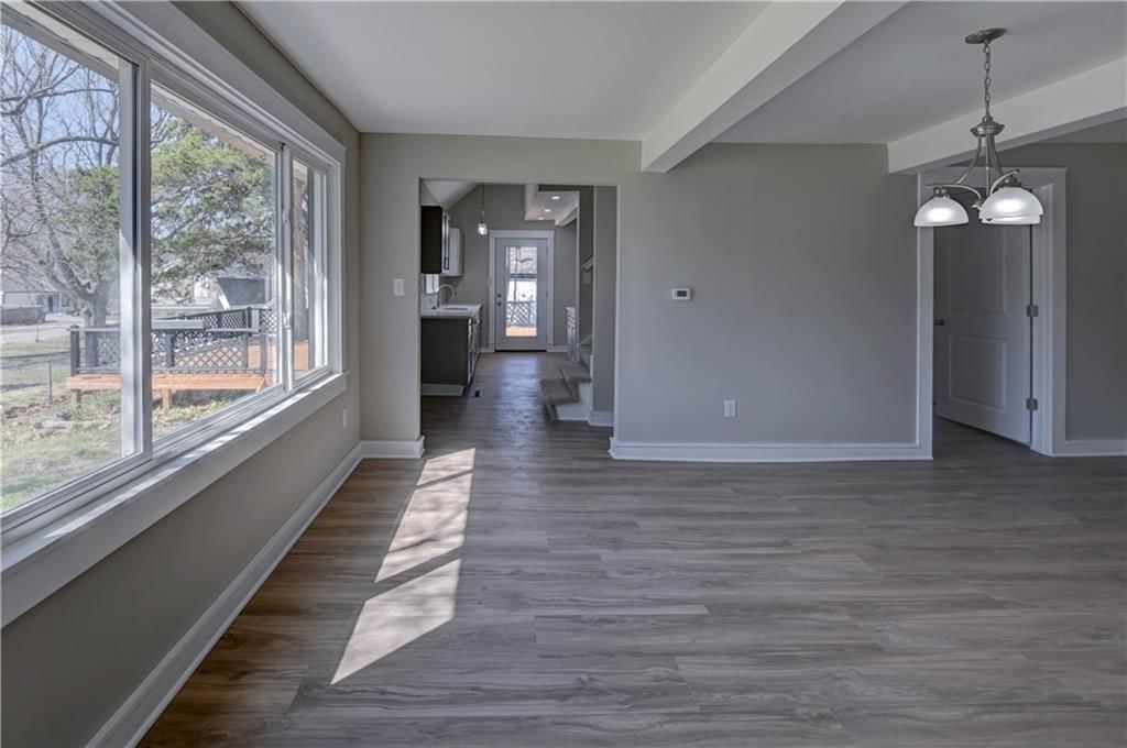 1020 S Mccoy Street — photo 13