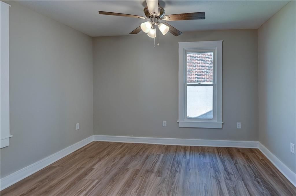 1020 S Mccoy Street — photo 36