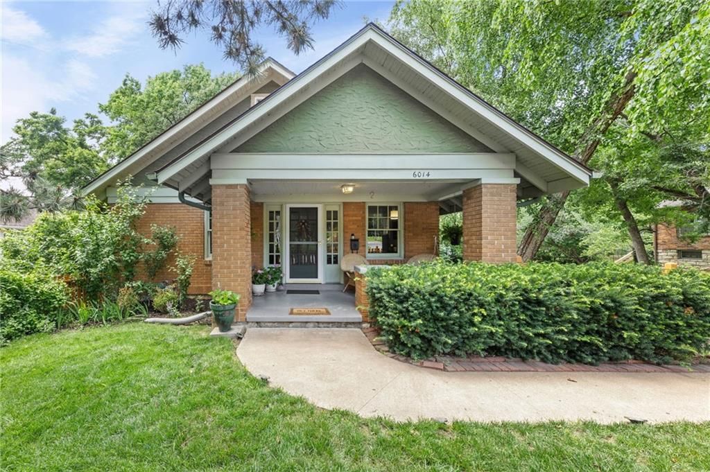 6014 Antioch Road, Merriam, KS