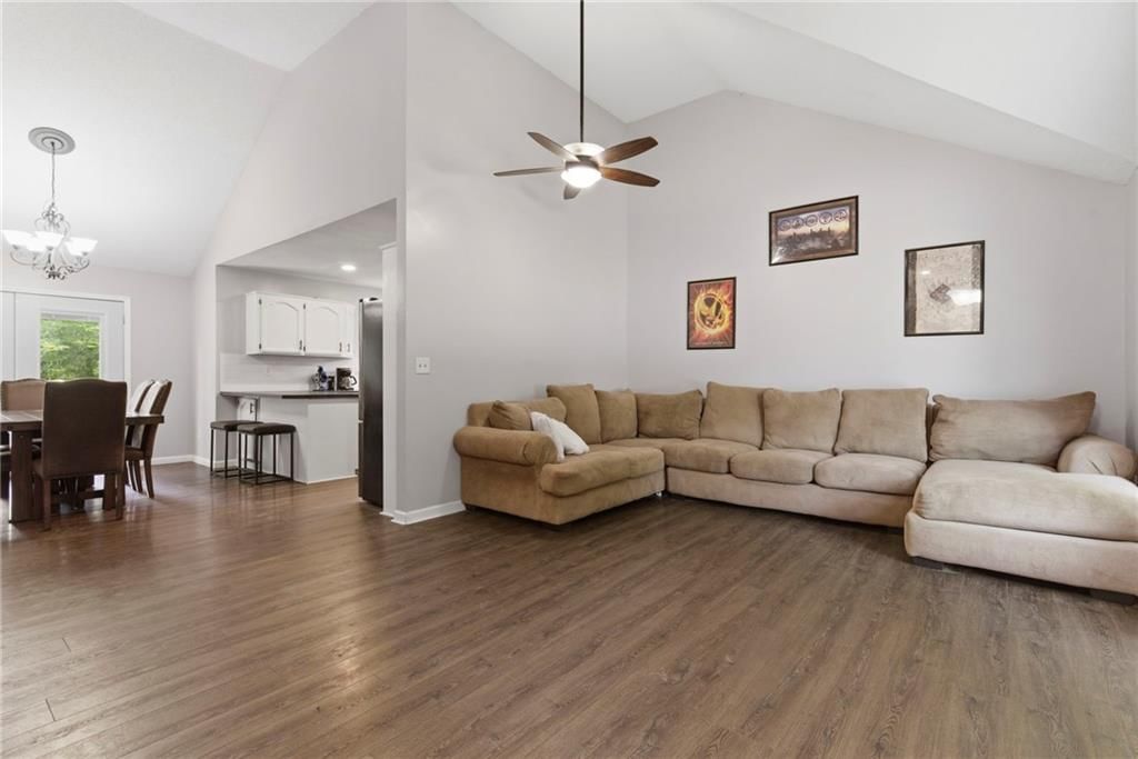 1012 NW Pennington Place — photo 4