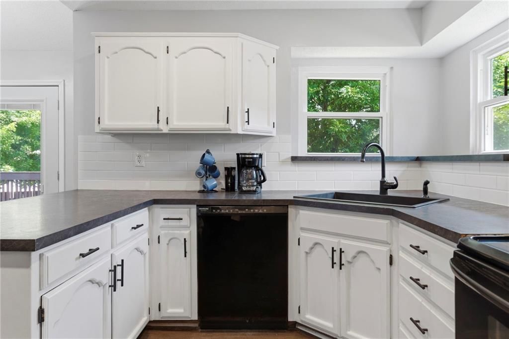 1012 NW Pennington Place — photo 7