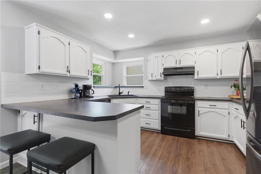 1012 NW Pennington Place — photo 8