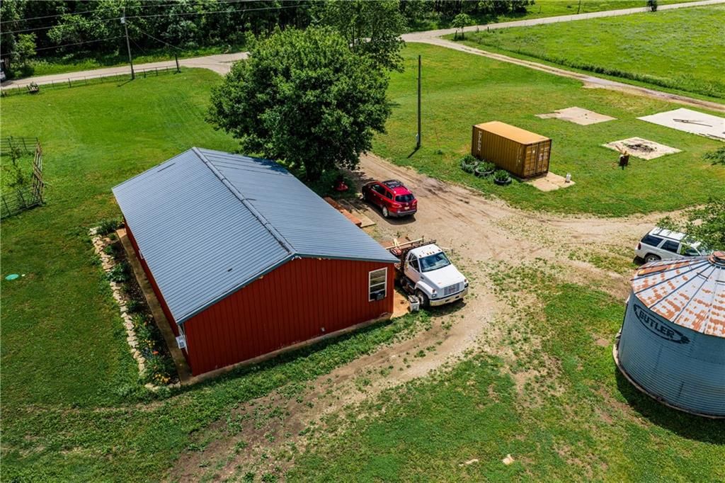 4038 Lee Road — photo 4