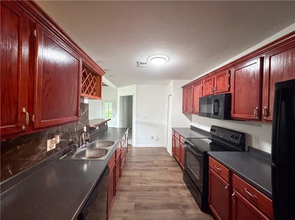 905 S Butler Terrace — photo 11