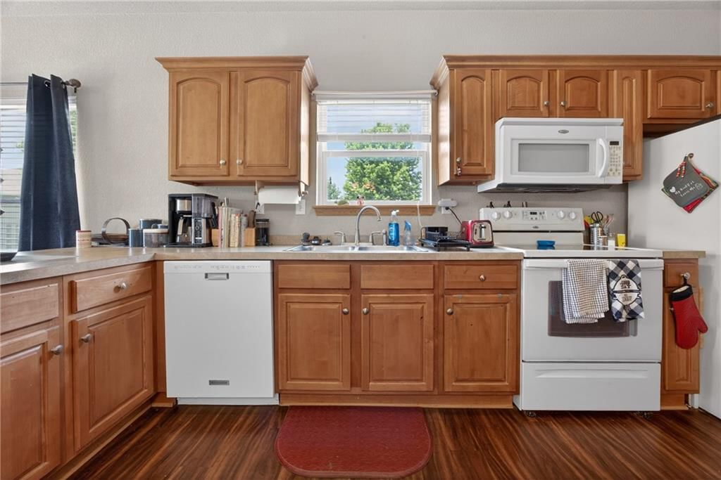 840 S Woodson Court — photo 9