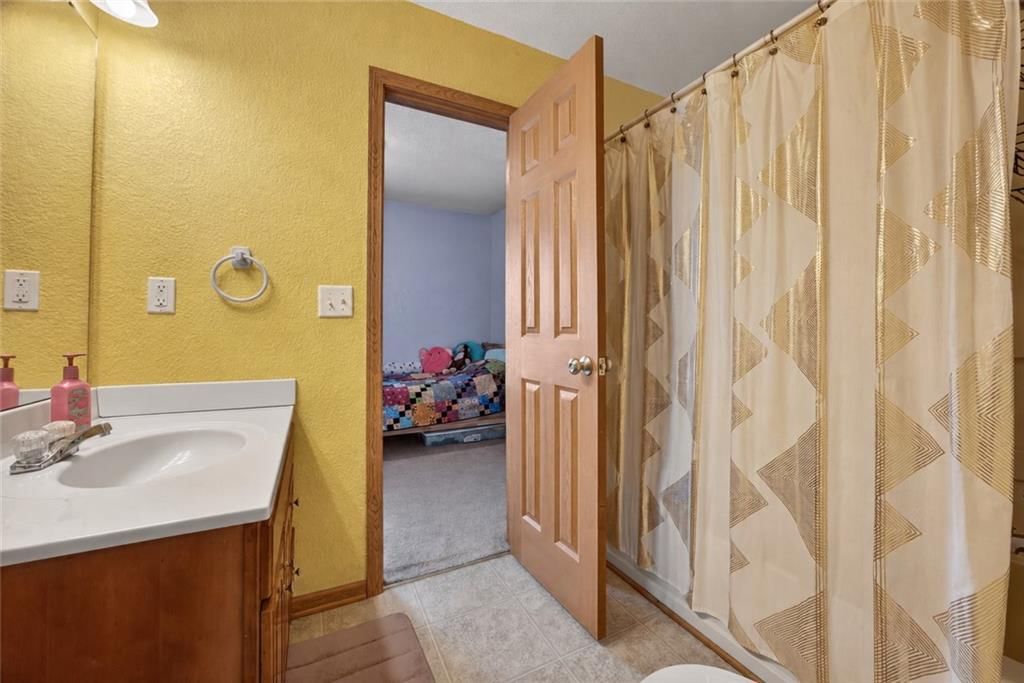 840 S Woodson Court — photo 22