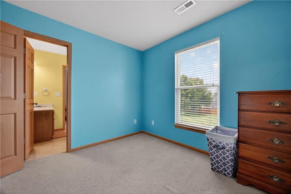 840 S Woodson Court — photo 23
