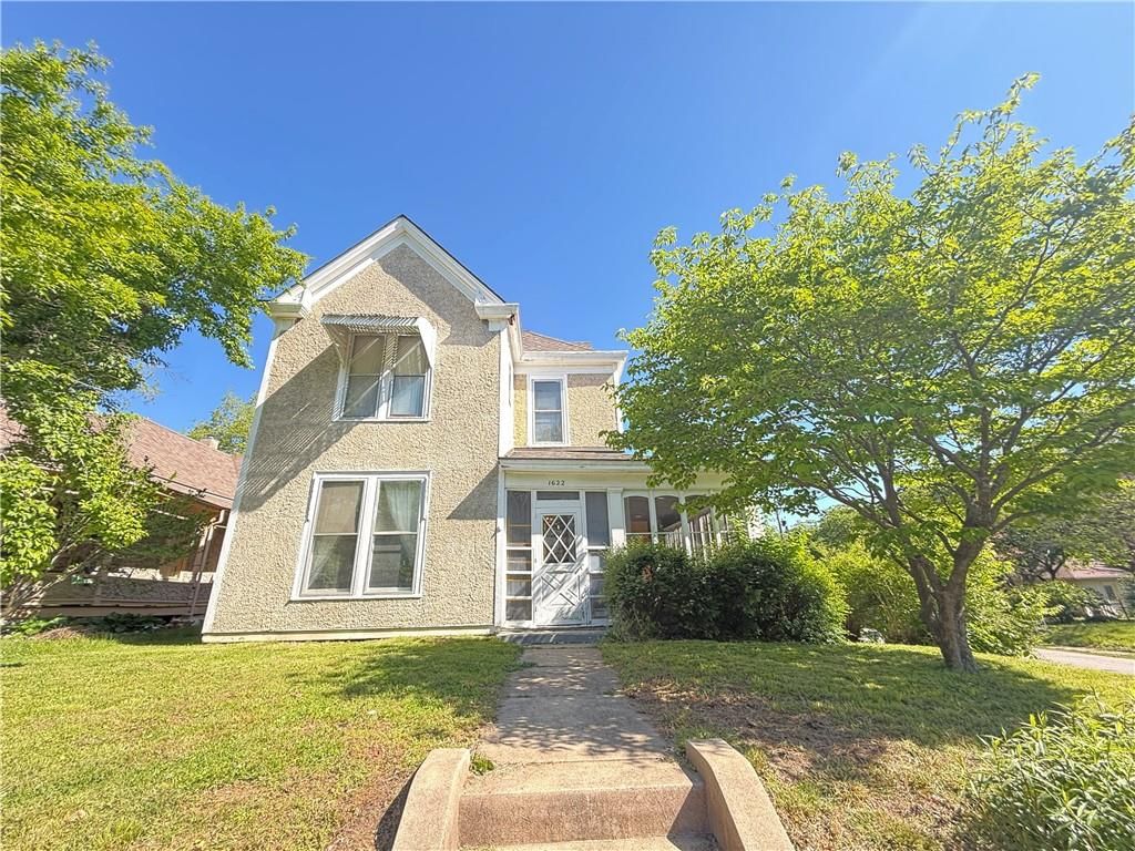 1622 South Street — photo 1