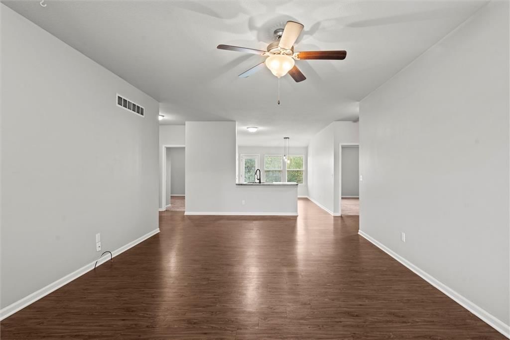 31911 W 172nd Street — photo 6