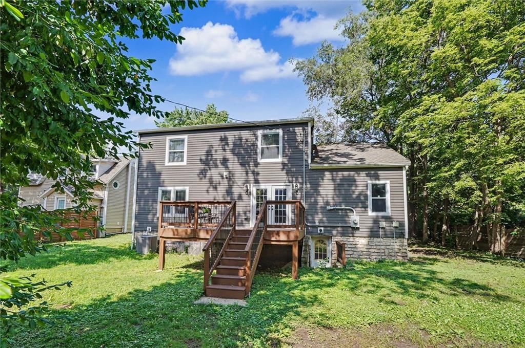 1526 Vermont Street — photo 44