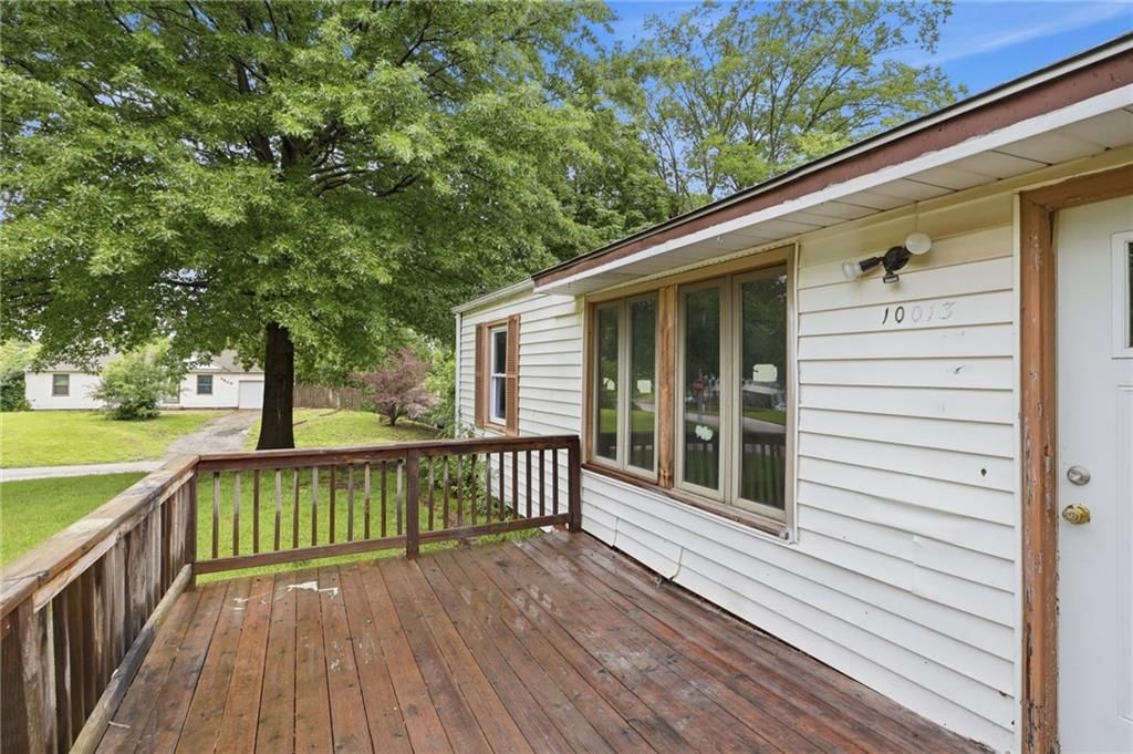 10013 Bellaire Avenue — photo 4