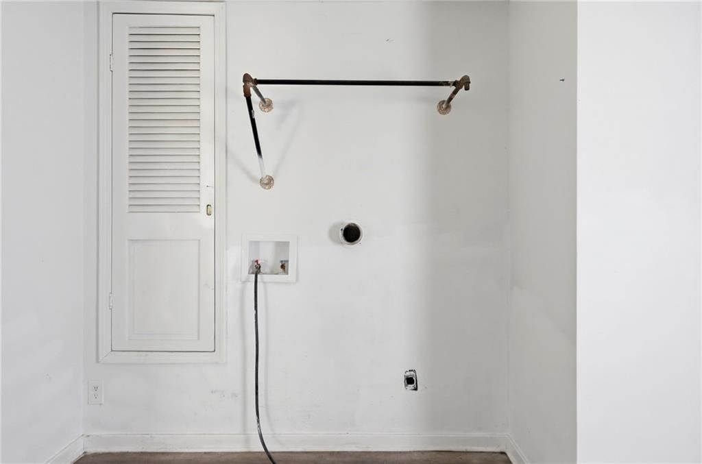 10013 Bellaire Avenue — photo 12