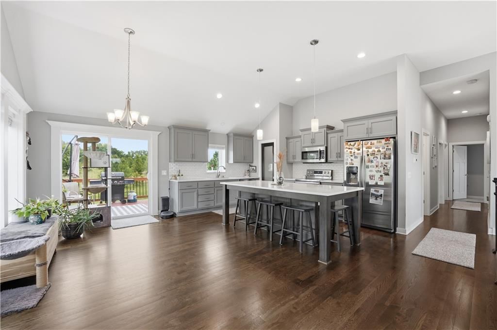 518 Madera Court — photo 15