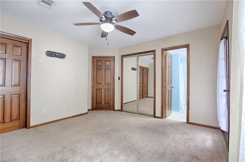 303 E Partridge Avenue — photo 9