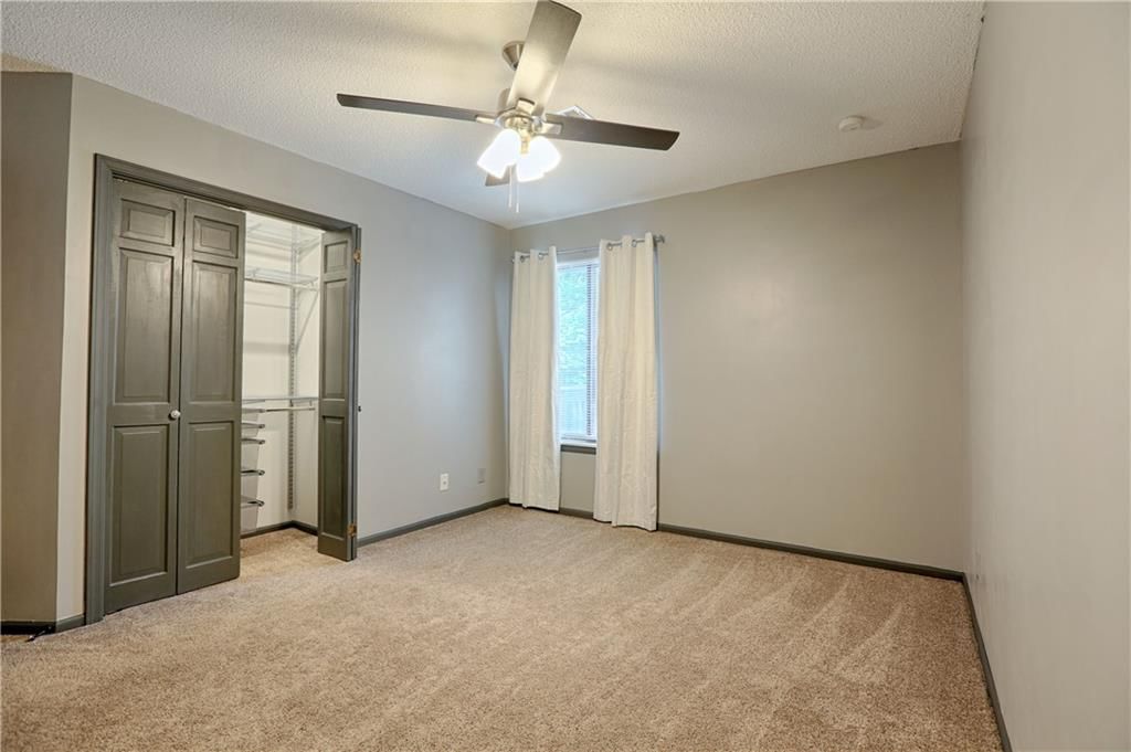 303 E Partridge Avenue — photo 11