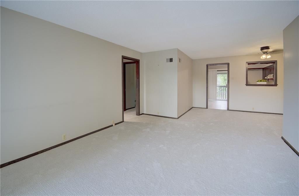 433 W 104th Street — photo 7