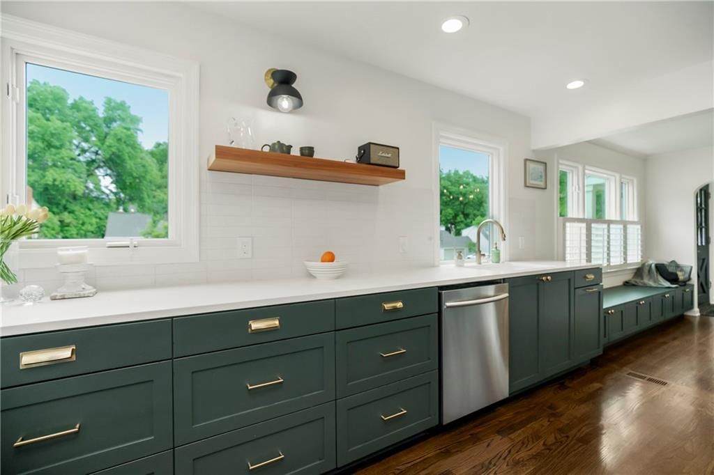 4415 W 53rd Terrace — photo 4