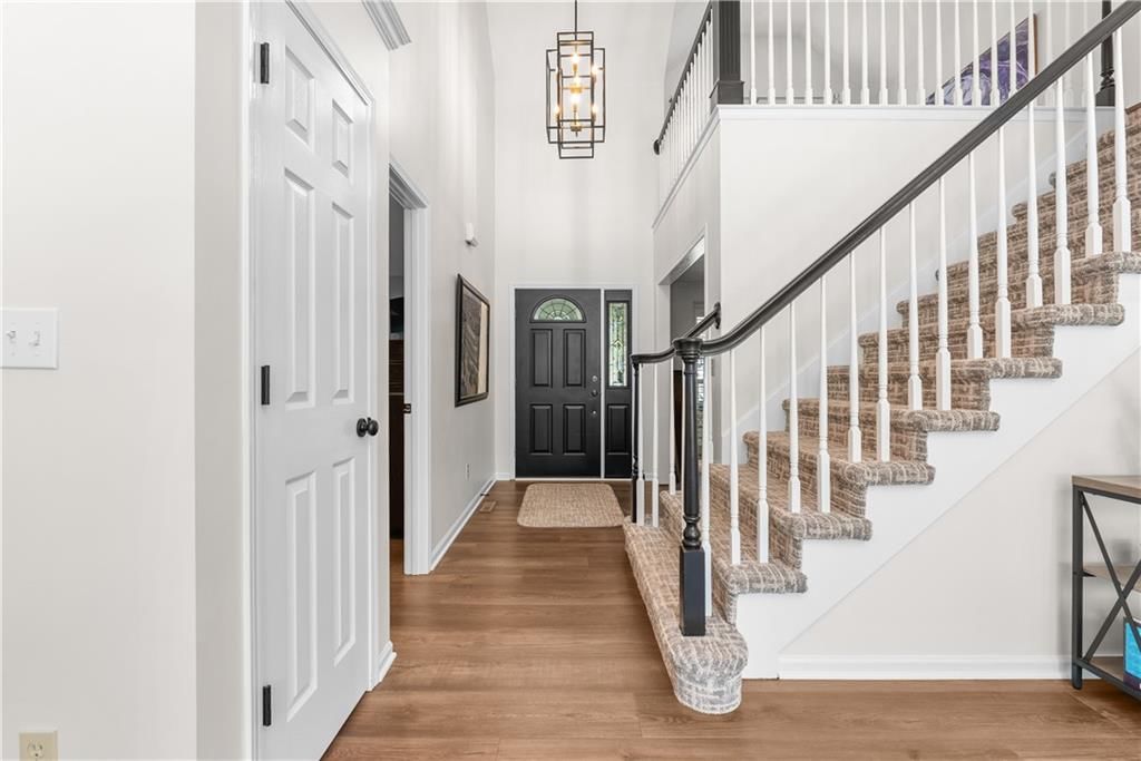 1006 SW 44th Street Drive — photo 8