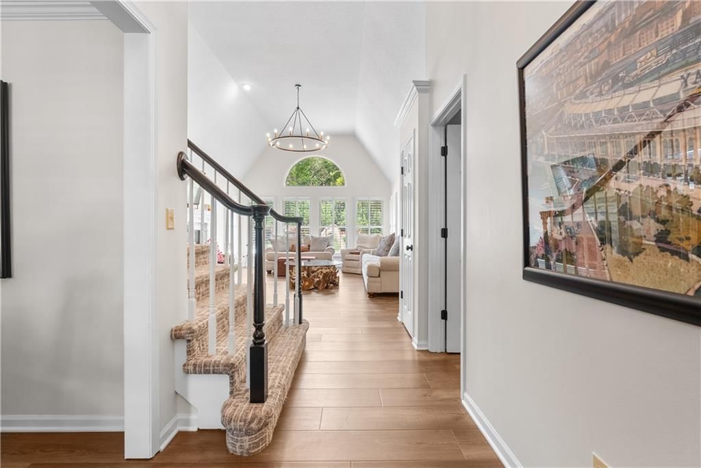 1006 SW 44th Street Drive — photo 9