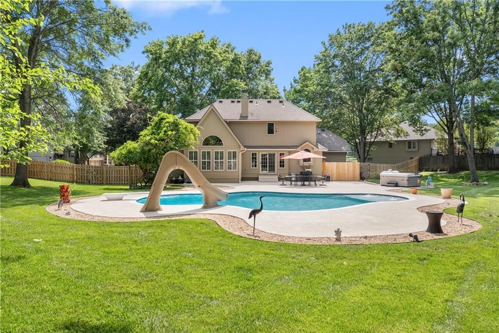 1006 SW 44th Street Drive — photo 42