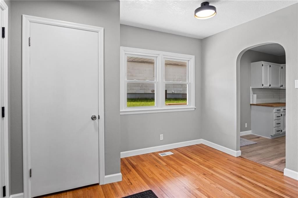 1605 S 6th Street — photo 9