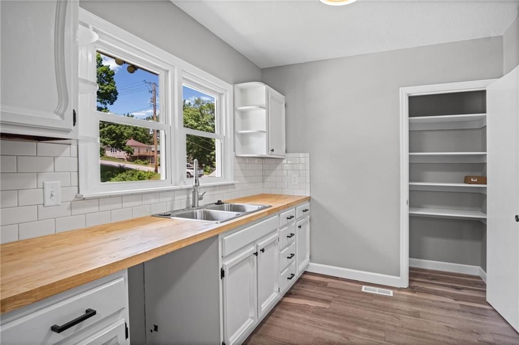 1605 S 6th Street — photo 13