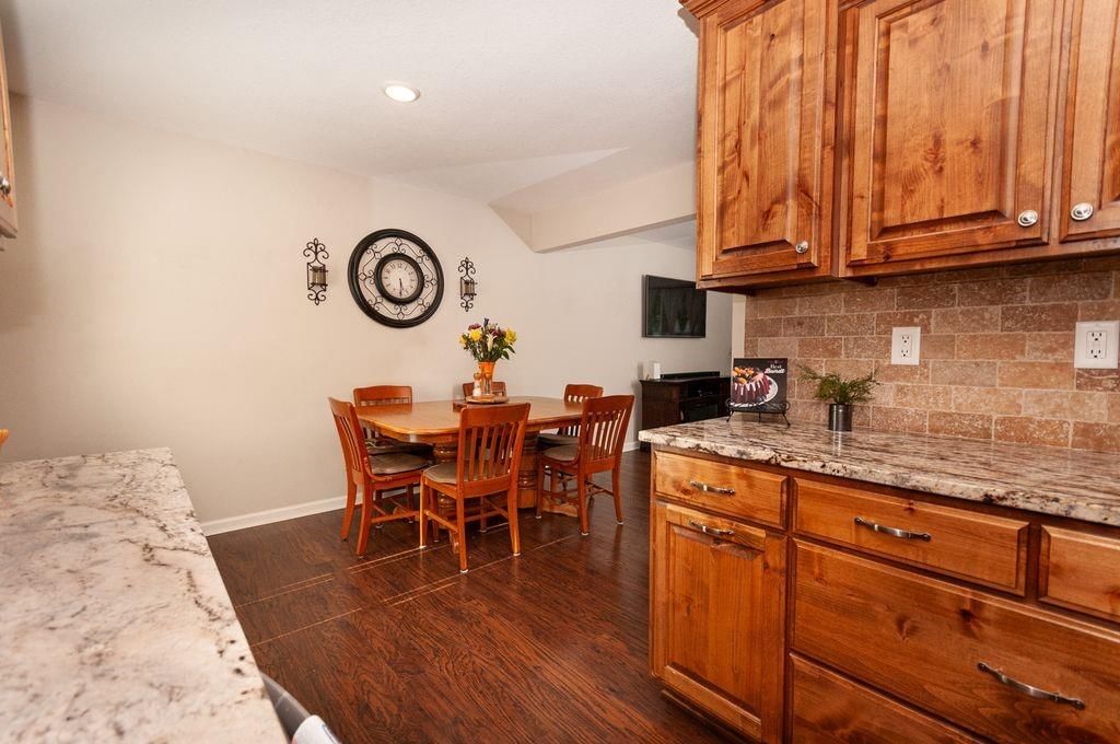 1704 Beverly Circle — photo 15