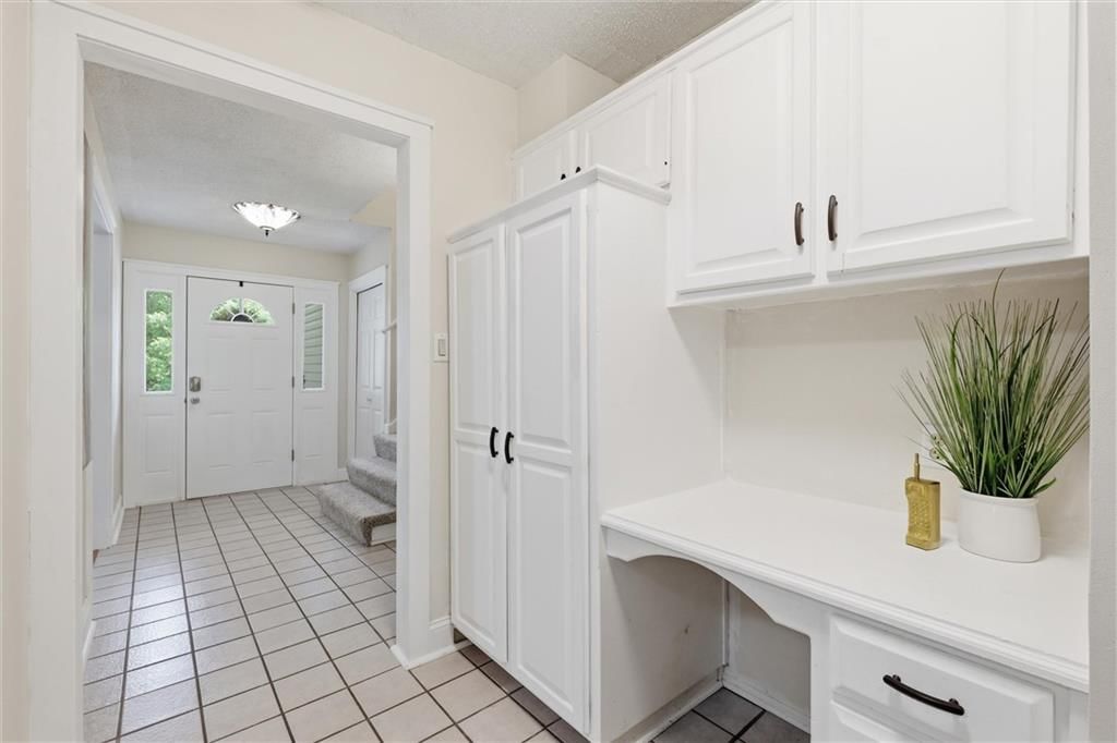 3701 NE Apple Tree Lane — photo 6