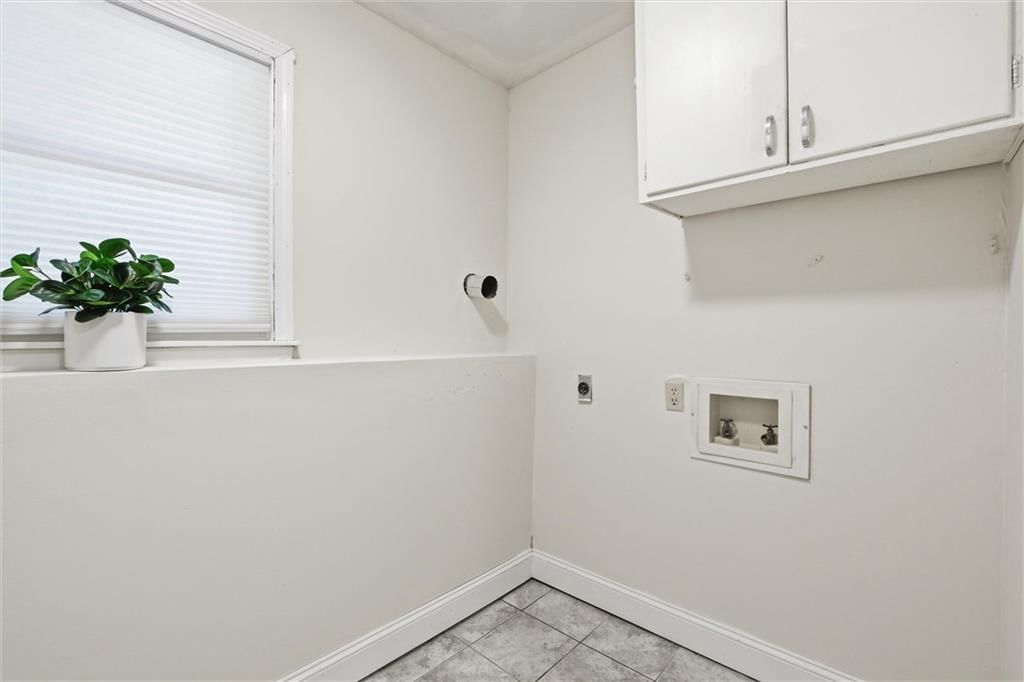 3701 NE Apple Tree Lane — photo 30
