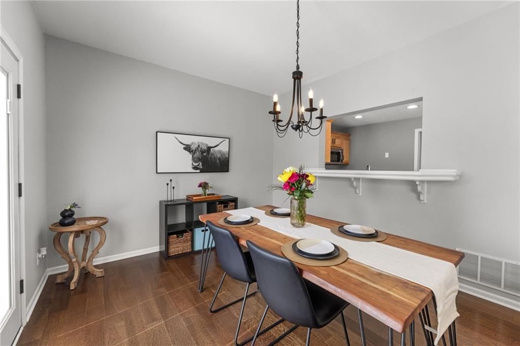 393 W ACORN Street — photo 10