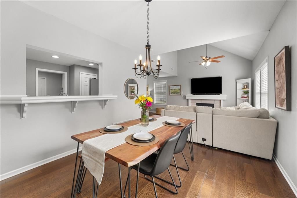 393 W ACORN Street — photo 13