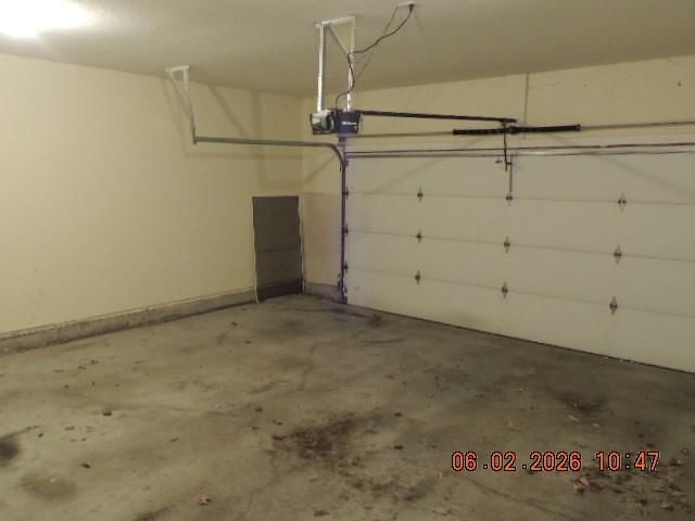 606 Ash Street — photo 4
