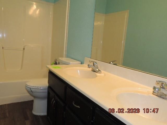 606 Ash Street — photo 6