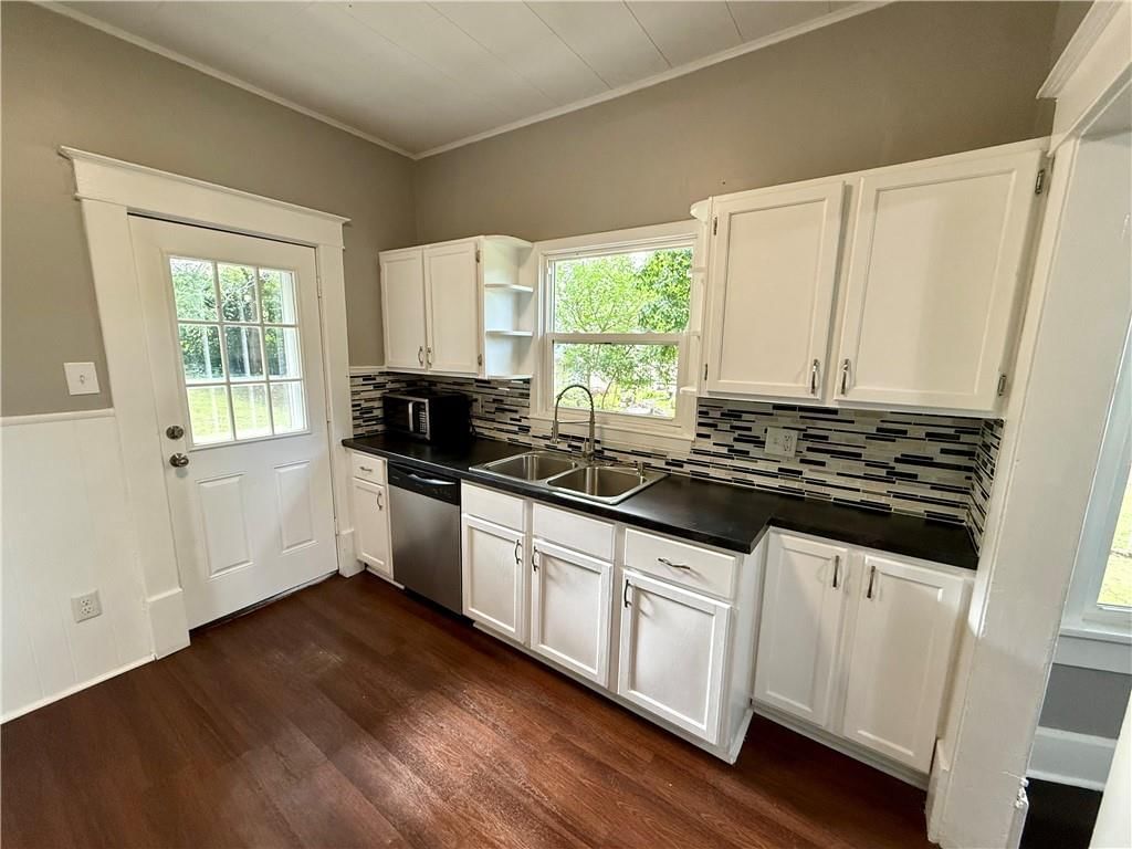 305 S 31st Street — photo 15
