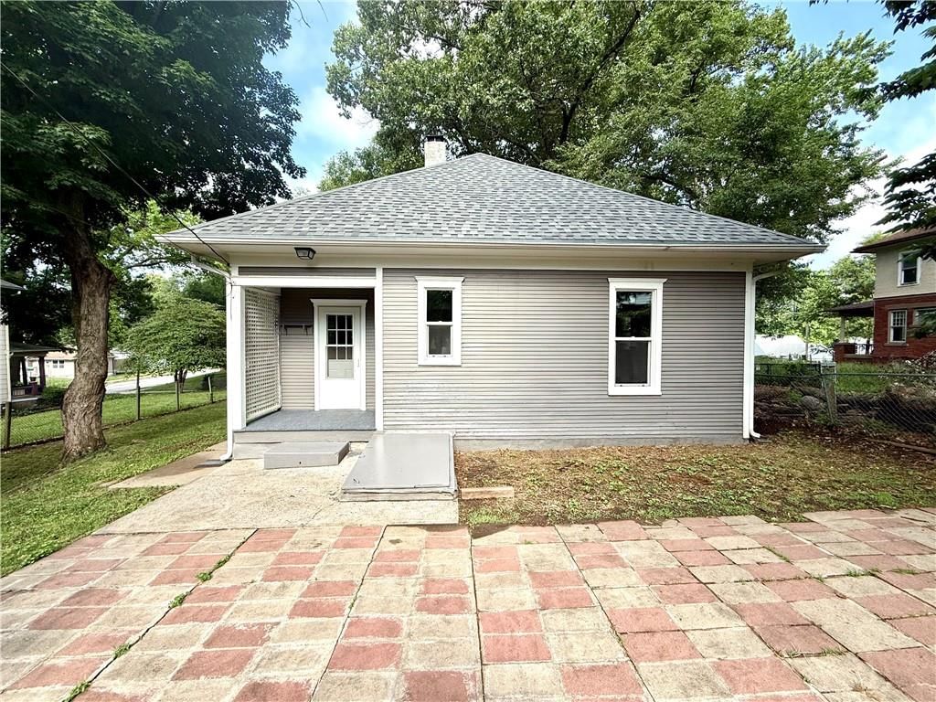 305 S 31st Street — photo 30