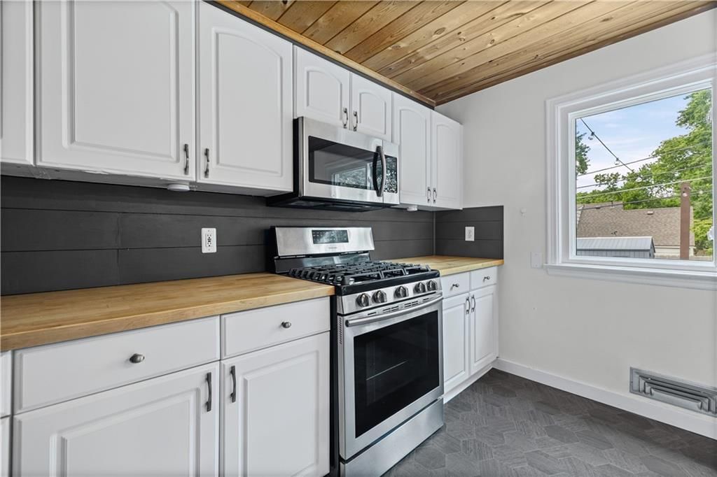 6308 W 80th Terrace — photo 7