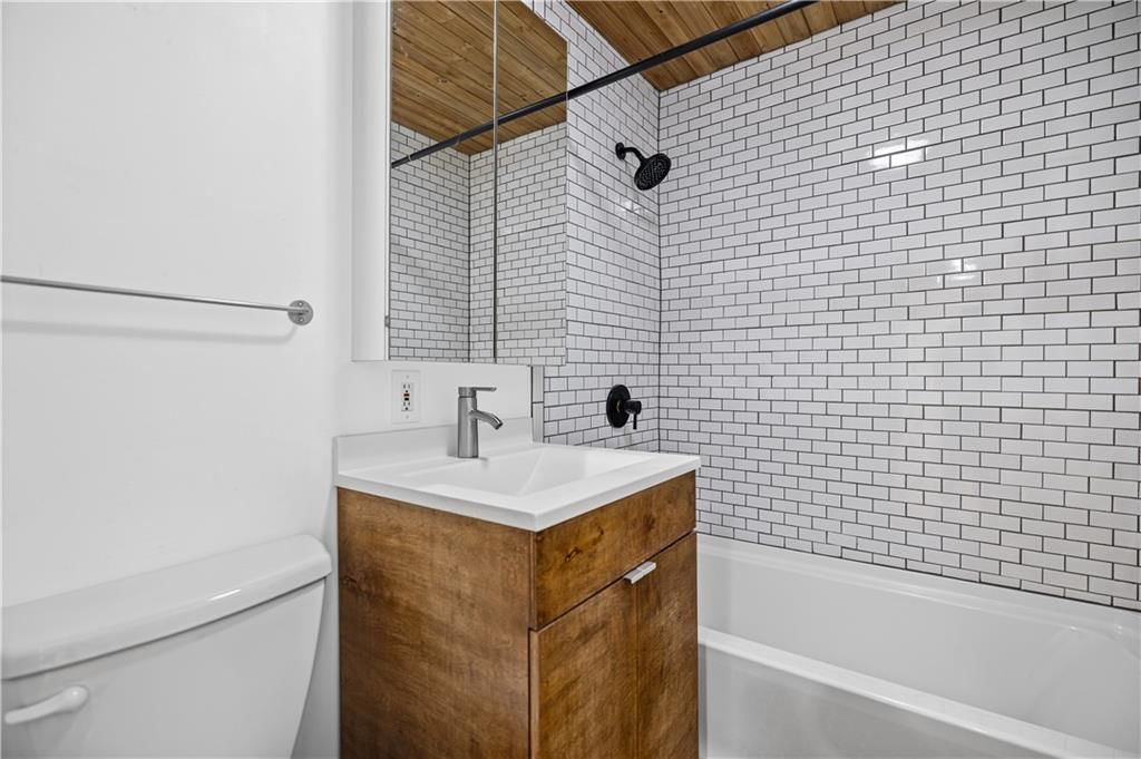 6308 W 80th Terrace — photo 18