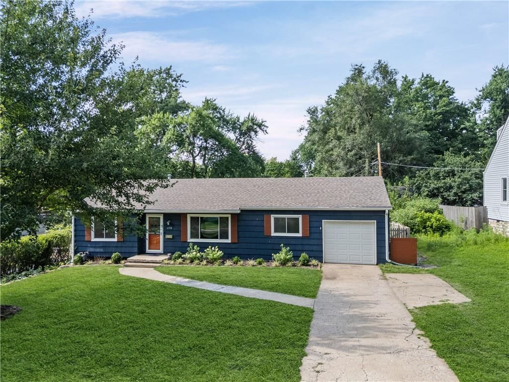 6308 W 80th Terrace — photo 37